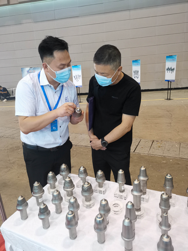 株洲信達(dá)機(jī)械科技有限公司,株洲煤截齒,掘進(jìn)齒銷售
